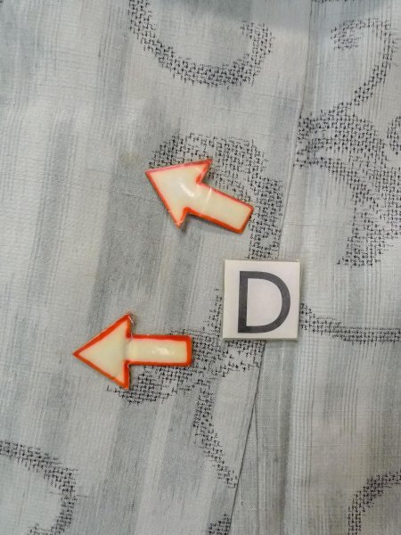 Photo17: N1007H Vintage Japanese kimono  Pale Gray OJIYATSUMUGI for women / Silk. Chinese flower,   (Grade C) (17)