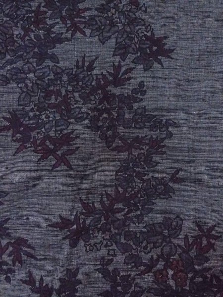 Photo3: N1015C Vintage Japanese kimono  Dark Gray TSUMUGI pongee for women / Silk. Flower   (Grade B) (3)