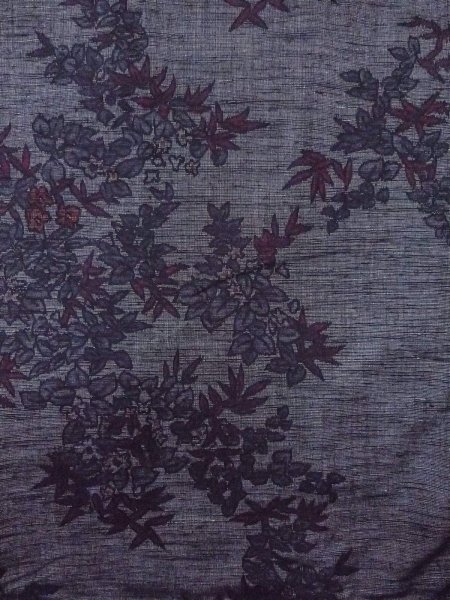 Photo4: N1015C Vintage Japanese kimono  Dark Gray TSUMUGI pongee for women / Silk. Flower   (Grade B) (4)