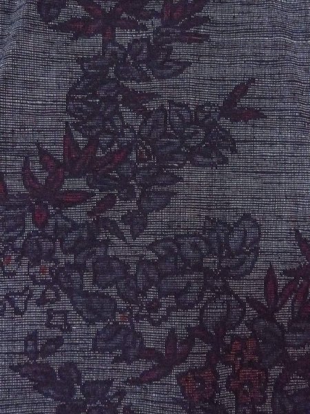 Photo7: N1015C Vintage Japanese kimono  Dark Gray TSUMUGI pongee for women / Silk. Flower   (Grade B) (7)