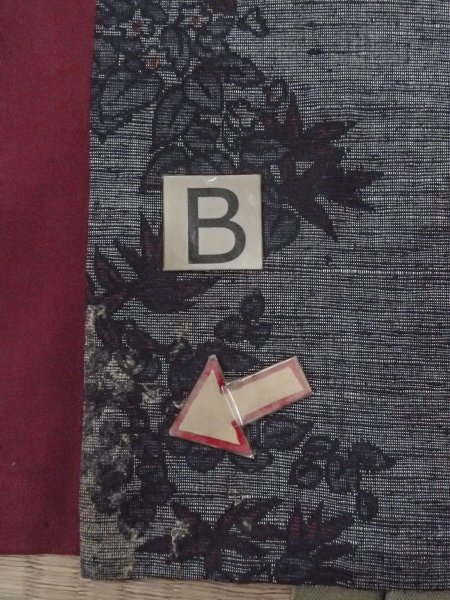 Photo15: N1015C Vintage Japanese kimono  Dark Gray TSUMUGI pongee for women / Silk. Flower   (Grade B) (15)