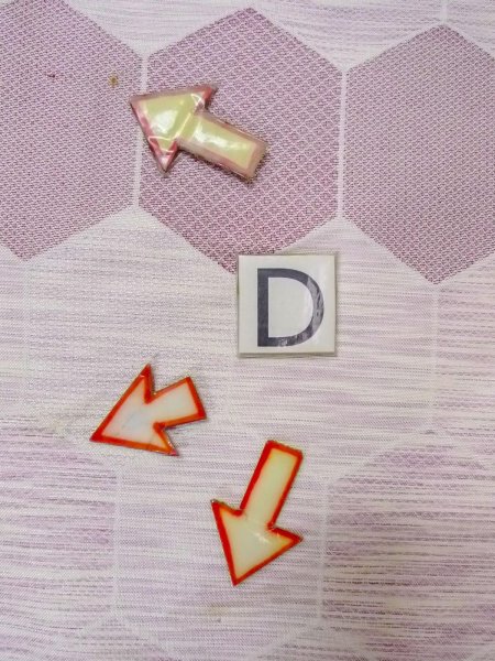 Photo17: N1015D Vintage Japanese kimono Pale Reddish Wisteria TSUMUGI pongee for women / Silk. Pine bark lozenges,   (Grade C) (17)