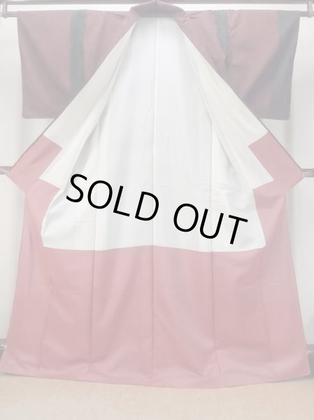 Photo2: N1015F Vintage Japanese kimono  Dark Dark Red TSUMUGI pongee for women / Silk. Arabesque vine,   (Grade B) (2)