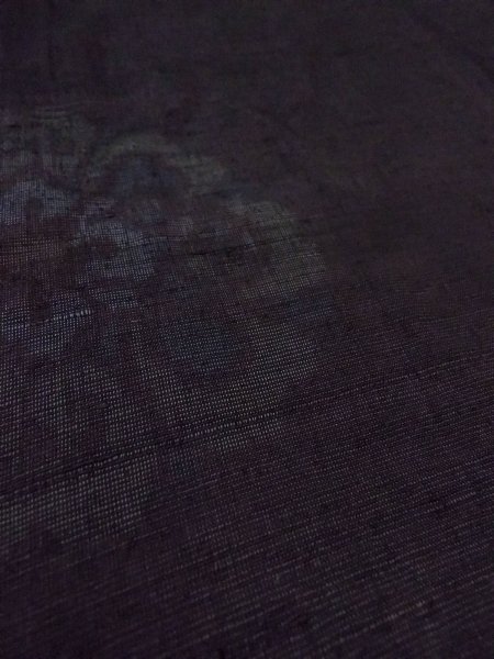 Photo8: N1015H Vintage Japanese kimono   Black ISHIGE-YUKI-TSUMUGI for women / Silk. Chinese flower   (Grade C) (8)