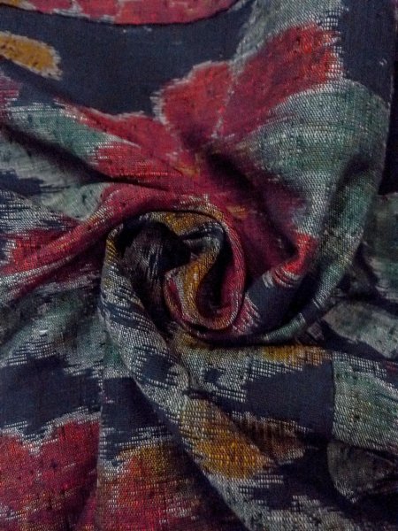Photo11: Mint N1015I Used Japanese kimono  Dark Indigo Blue TOKAMACHI-TSUMUGI for women / Silk. Flower,   (Grade A) (11)