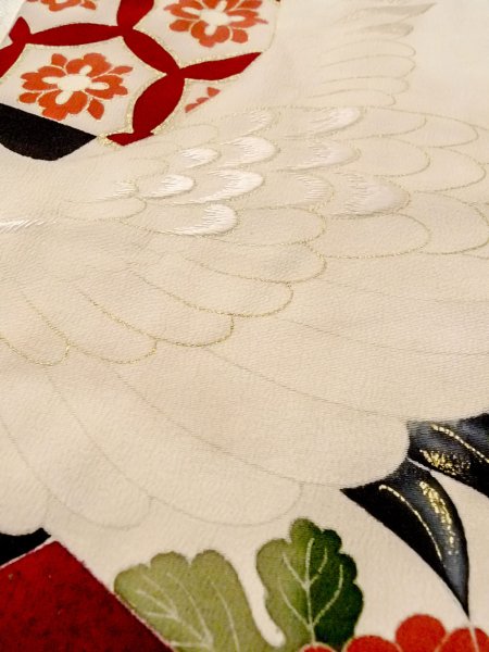 Photo27: N1015J Antique Japanese kimono   Black UCHIKAKE Wedding for women / Silk. SAKURA cherry blossom,   (Grade B) (27)