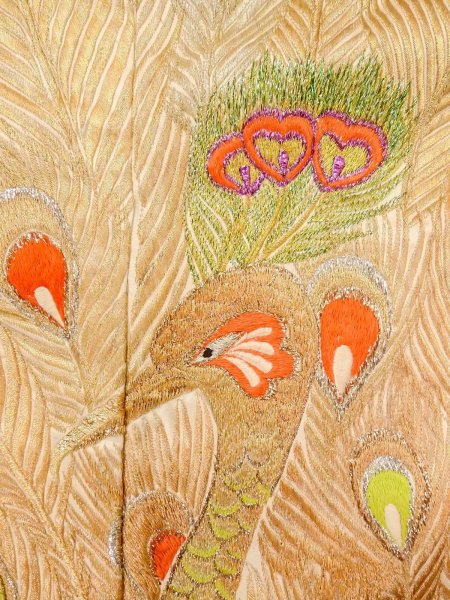 Photo11: N1015L Vintage Japanese kimono  Shiny White UCHIKAKE Wedding for women / Silk. Peacock   (Grade B) (11)