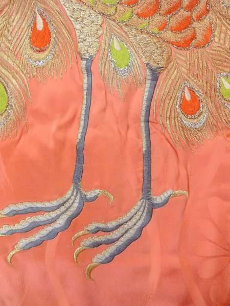 Photo14: N1015L Vintage Japanese kimono  Shiny White UCHIKAKE Wedding for women / Silk. Peacock   (Grade B) (14)