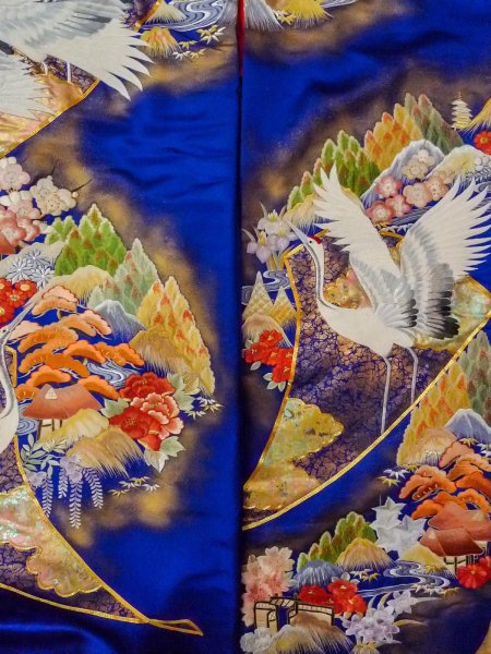 Photo8: N1015M Used Japanese kimono  Shiny Blue UCHIKAKE Wedding for women / Silk. UME plum bloom,   (Grade B) (8)