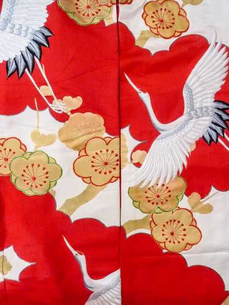 Photo8: N1015N Vintage Japanese kimono  Vivid Red UCHIKAKE Wedding for women / Silk. UME plum bloom,   (Grade B) (8)