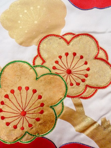 Photo13: N1015N Vintage Japanese kimono  Vivid Red UCHIKAKE Wedding for women / Silk. UME plum bloom,   (Grade B) (13)