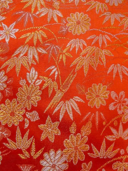 Photo8: N1015O Vintage Japanese kimono  Shiny Orange KAKESHITA under Uchikake for women / Silk. Chrysanthemum,   (Grade B) (8)
