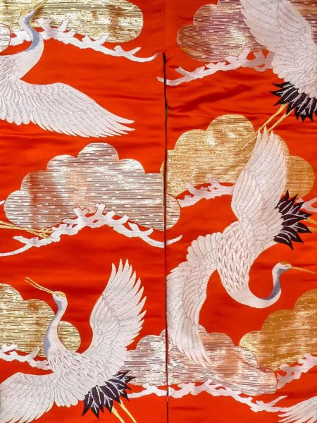 Photo5: N1015P Vintage Japanese kimono  Vivid Orange UCHIKAKE Wedding for women / Silk. Pine tree/branch/needle,   (Grade B) (5)