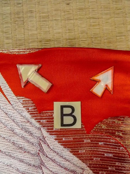 Photo34: N1015P Vintage Japanese kimono  Vivid Orange UCHIKAKE Wedding for women / Silk. Pine tree/branch/needle,   (Grade B) (34)