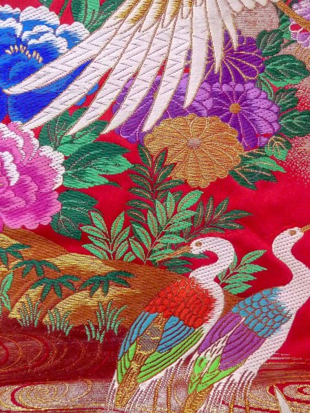 Photo14: N1015Q Used Japanese kimono  Vivid Red UCHIKAKE Wedding for women / Silk. Peony,   (Grade B) (14)