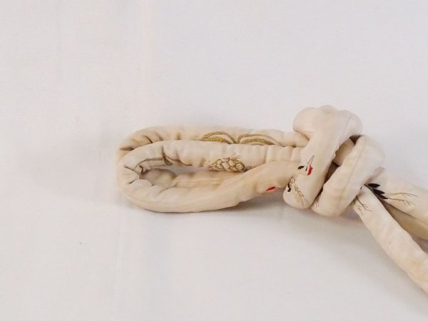 Photo2: N1023XN Vintage Japanese   Light Off White OBIJIME decorative string/cord/rope  Crane Silk. (Grade C) (2)