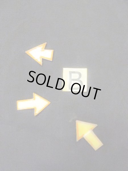 Photo16: N1101G Vintage Japanese kimono   Black HAORI short jacket for women / Silk. Leaf,   (Grade B) (16)