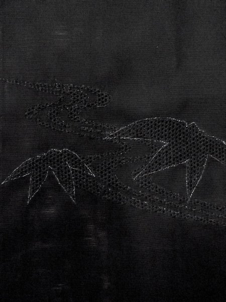 Photo5: N1102B Vintage Japanese kimono   Black HAORI short jacket for women / Silk. Stream,   (Grade A) (5)