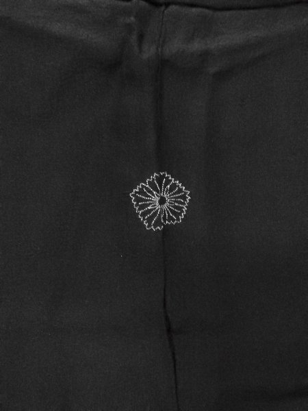 Photo3: N1102C Vintage Japanese kimono   Black HAORI short jacket for women / Silk.    (Grade D) (3)