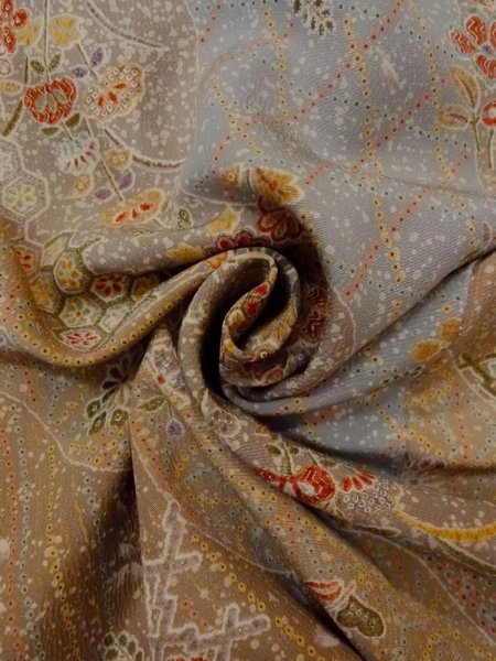 Photo12: N1112B Used Japanese kimono  Grayish Multi Color KOMON dyed for women / Silk. Peony,   (Grade B) (12)