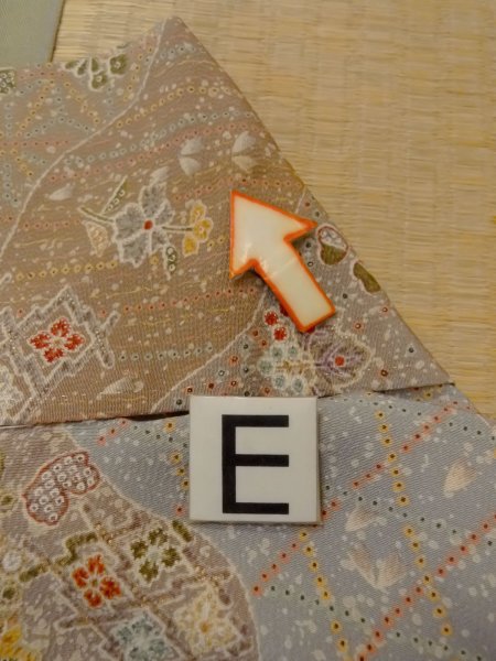 Photo18: N1112B Used Japanese kimono  Grayish Multi Color KOMON dyed for women / Silk. Peony,   (Grade B) (18)