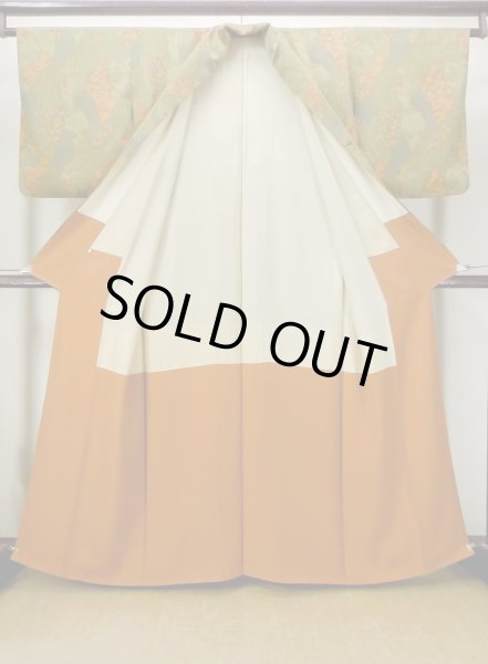 Photo2: N1112K Used Japanese kimono  Grayish Yellowish Green KOMON dyed for women / Silk. Flower,   (Grade B) (2)