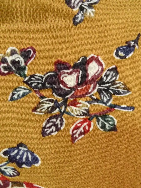 Photo6: N1112L Used Japanese kimono  Grayish Yellow KOMON dyed for women / Silk. Camellia,   (Grade B) (6)