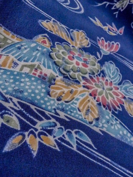 Photo10: N1112Q Vintage Japanese kimono  Dark Indigo Blue KOMON dyed for women / Silk. Flower,   (Grade B) (10)