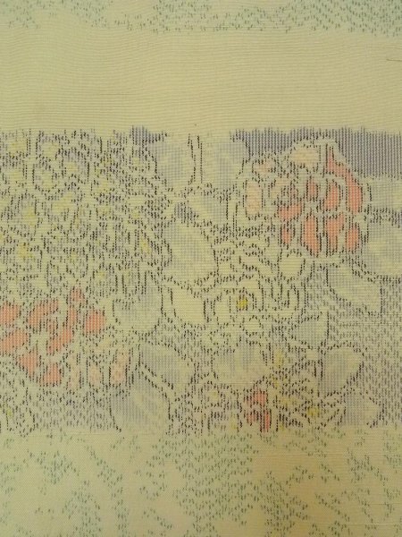 Photo7: N1126J Used Japanese kimono  Pale Yellowish Green TSUMUGI pongee for women / Silk. Flower,   (Grade B) (7)