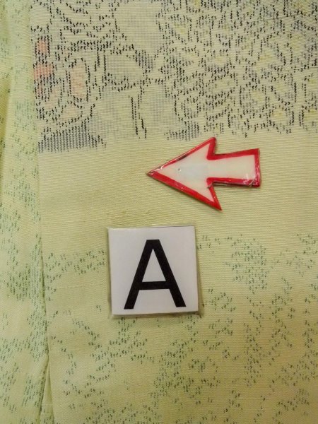 Photo14: N1126J Used Japanese kimono  Pale Yellowish Green TSUMUGI pongee for women / Silk. Flower,   (Grade B) (14)