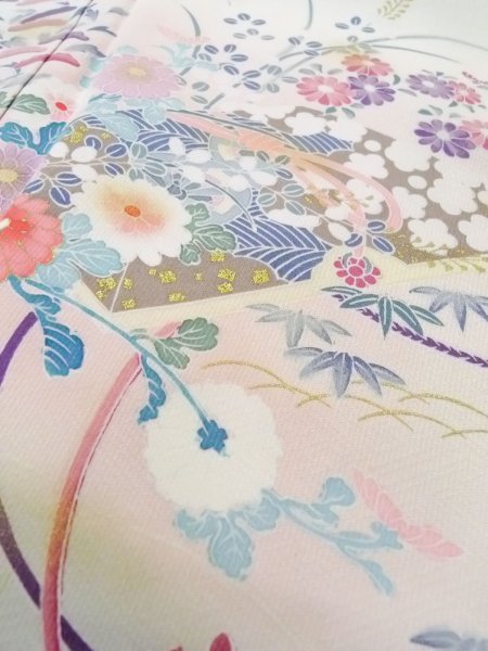 Photo10: N1126M Used Japanese kimono  Pale Off White HOUMONGI formal for women / Silk. Chrysanthemum, Letter box pattern  (Grade B) (10)