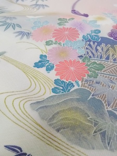 Photo12: N1126M Used Japanese kimono  Pale Off White HOUMONGI formal for women / Silk. Chrysanthemum, Letter box pattern  (Grade B) (12)