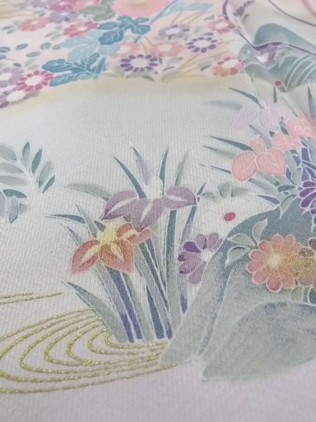 Photo13: N1126M Used Japanese kimono  Pale Off White HOUMONGI formal for women / Silk. Chrysanthemum, Letter box pattern  (Grade B) (13)