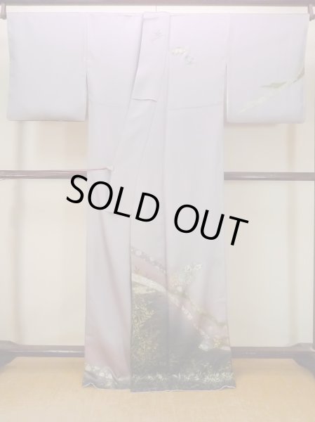 Photo2: N1126S Used Japanese kimono Pale Grayish Wisteria HOUMONGI formal for women / Silk. KIKYO Japanese balloonflower,   (Grade B) (2)