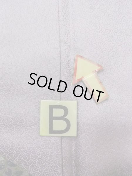 Photo20: N1126S Used Japanese kimono Pale Grayish Wisteria HOUMONGI formal for women / Silk. KIKYO Japanese balloonflower,   (Grade B) (20)