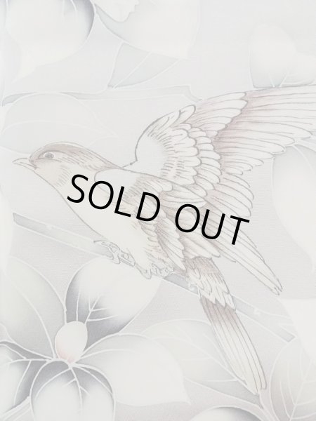 Photo7: N1126V Used Japanese kimono  Pale Gray HOUMONGI formal for women / Silk. Camellia,   (Grade B) (7)