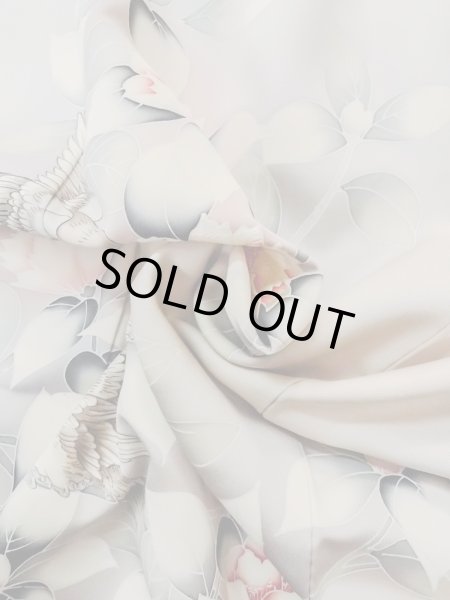 Photo14: N1126V Used Japanese kimono  Pale Gray HOUMONGI formal for women / Silk. Camellia,   (Grade B) (14)