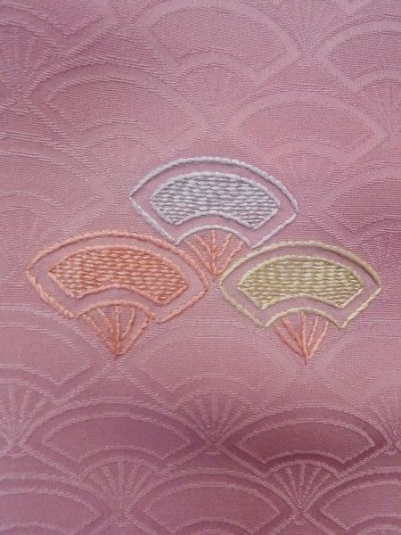 Photo6: N1210J Vintage Japanese kimono Light Grayish Pink TSUKESAGE formal for women / Silk. Gradation   (Grade B) (6)