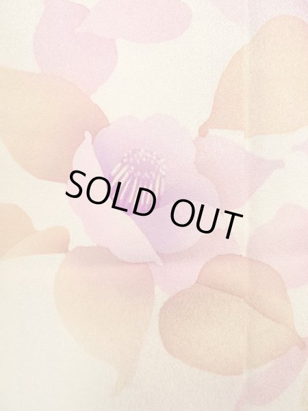 Photo8: N1210K Used Japanese kimono  Light Ivory HOUMONGI formal for women / Silk. Camellia,   (Grade B) (8)