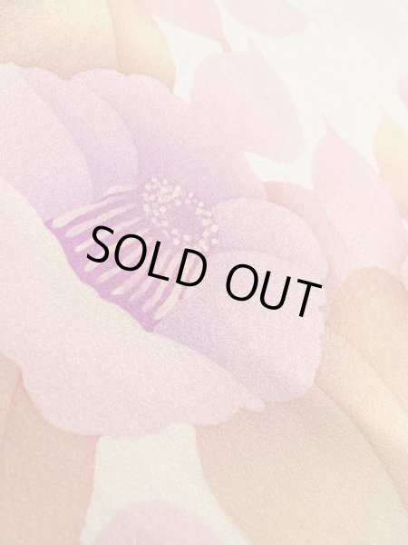 Photo12: N1210K Used Japanese kimono  Light Ivory HOUMONGI formal for women / Silk. Camellia,   (Grade B) (12)