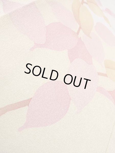 Photo14: N1210K Used Japanese kimono  Light Ivory HOUMONGI formal for women / Silk. Camellia,   (Grade B) (14)