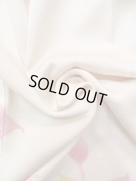 Photo17: N1210K Used Japanese kimono  Light Ivory HOUMONGI formal for women / Silk. Camellia,   (Grade B) (17)