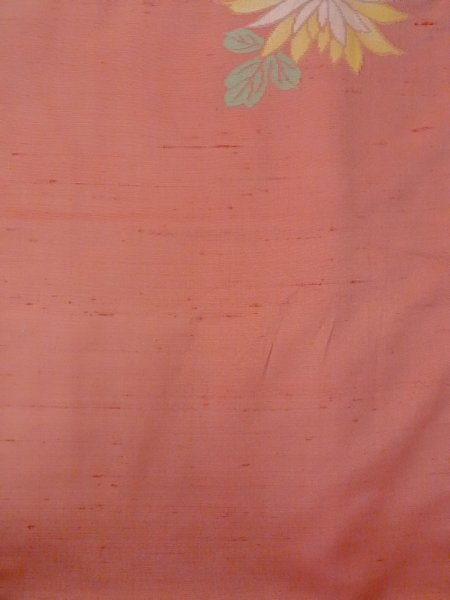 Photo4: N1210P Vintage Japanese kimono  Pale Coral TSUMUGI pongee for women / Silk. Chrysanthemum   (Grade C) (4)