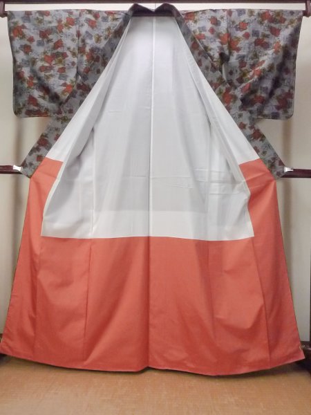 Photo2: Mint N1210Q Vintage Japanese kimono   Gray TSUMUGI pongee for women / Silk. Flower   (Grade A) (2)