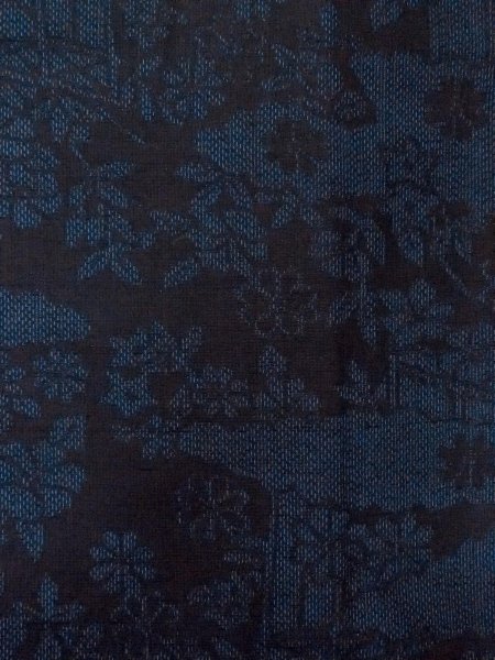 Photo4: N1210W Used Japanese kimono  Dark Indigo Blue TOKAMACHI-TSUMUGI for women / Silk. Chrysanthemum,   (Grade B) (4)