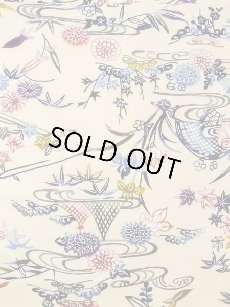 Photo4: N1211D Used Japanese kimono   Ivory KOMON dyed for women / Silk. Chrysanthemum,   (Grade B) (4)