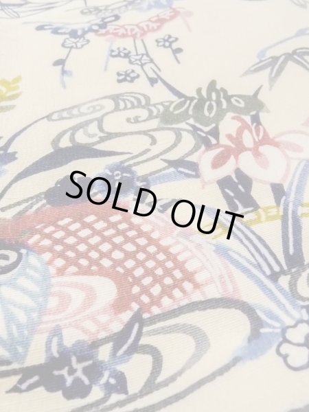 Photo10: N1211D Used Japanese kimono   Ivory KOMON dyed for women / Silk. Chrysanthemum,   (Grade B) (10)