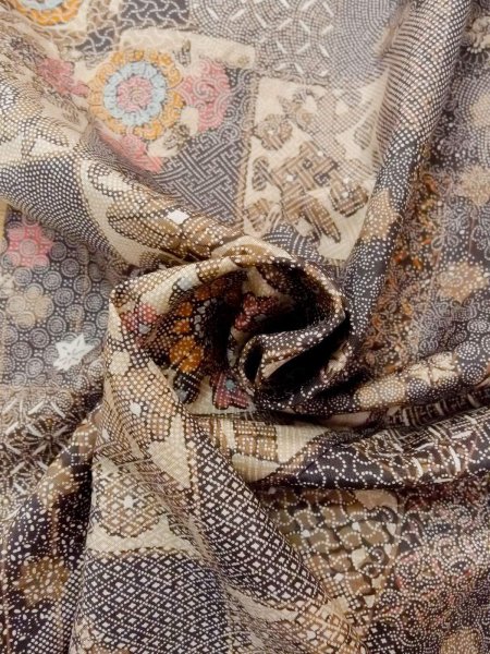 Photo11: N1211F Used Japanese kimono  Dark Multi Color Dyed OSHIMA-TSUMUGI for women / Silk. MOMIJI maple leaf,   (Grade B) (11)