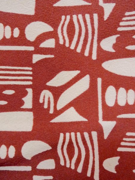 Photo7: N1211H Vintage Japanese kimono  Grayish Red KOMON dyed for women / Silk. Geometrical pattern,   (Grade B) (7)