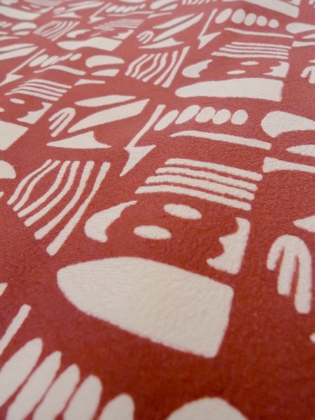 Photo8: N1211H Vintage Japanese kimono  Grayish Red KOMON dyed for women / Silk. Geometrical pattern,   (Grade B) (8)